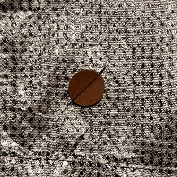 BOSS Hugo Boss metallic asymmetrical skirt. Size 6. Made in Portugal. - Picture 4 of 10